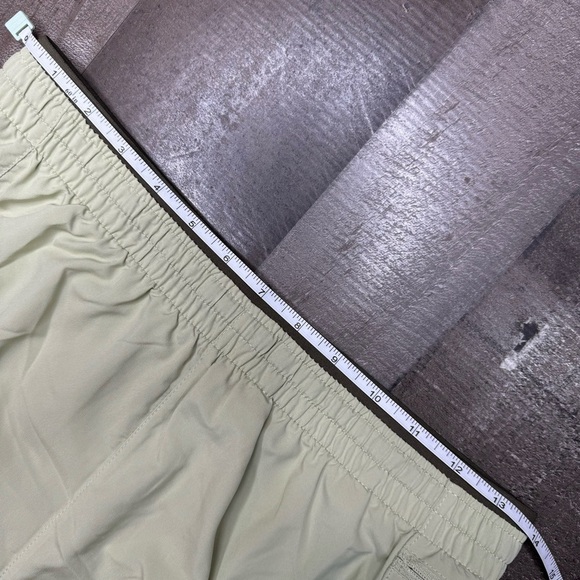 NWT Nike Running Short size Small - Picture 10 of 13